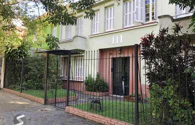 Imagem: O apartamento à venda possui 3 Dormitórios, 2 Banheiros e