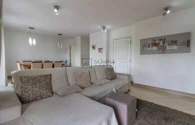 Imagem: O apartamento possui 3 Dormitórios, 5 Banheiros, 3 Vagas na