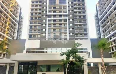 Imagem: O apartamento possui 1 Dormitório, 1 Banheiro, 1 Vaga na garagem