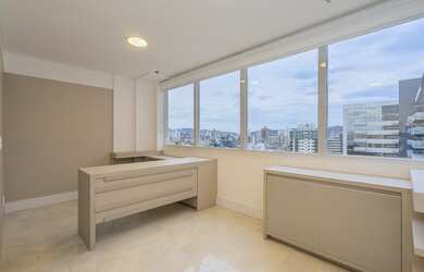 Imagem: O depósito possui 36m² de Área e está localizado em Santana