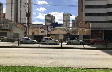 Imagem: O terreno possui 616m² de Área e está localizado em Centro