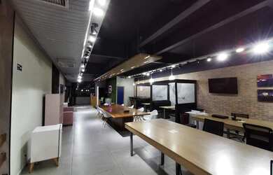 Imagem 4: Loja - vão livre de 50 mts - Venda R$ 23.000.000,00, locação por R$...