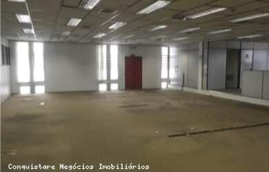 Imagem: O depósito possui 3129m² de Área e está localizado em Vila