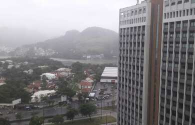 Imagem: O depósito possui 1 Vaga na garagem, 45m² de Área e está