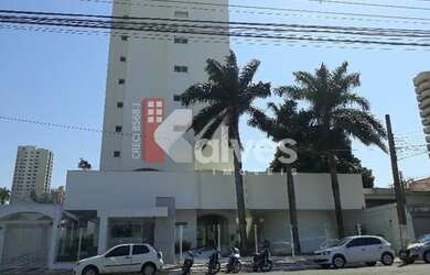 Imagem: O apartamento possui 4 Dormitórios, 3 Banheiros, 172m² de