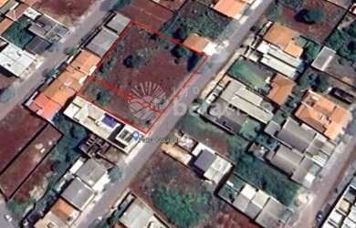 Imagem: O terreno está localizado em Jardim Catuaí, Apucarana à venda