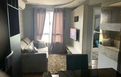 Imagem: O apartamento possui 3 Dormitórios, 1 Banheiro, 1 Vaga na garagem