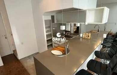 Imagem: O studio possui 1 Dormitório, 2 Banheiros, 1 Vaga na garagem