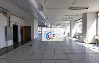 Imagem: O depósito possui 570m² de Área e está localizado em Centro