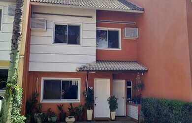 Imagem: A casa em condomínio possui 4 Dormitórios, 5 Banheiros, 2