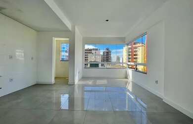 Imagem 2: Apartamento para venda tem 67 metros quadrados com 2 quartos em Zona Nova...