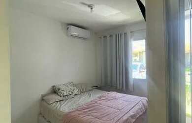 Imagem: A casa em condomínio possui 2 Dormitórios, 1 Banheiro, 2 Vagas