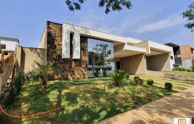 Imagem: A casa em condomínio possui 3 Dormitórios, 5 Banheiros, 4