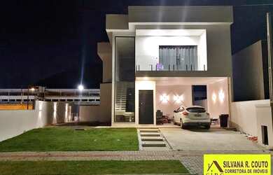 Imagem: A casa em condomínio possui 4 Dormitórios, 3 Banheiros, 3