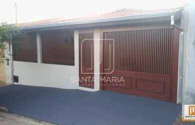 Imagem: A casa possui 3 Dormitórios, 2 Banheiros, 3 Vagas na garagem