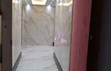 Imagem: O depósito possui 5 Vagas na garagem, 400m² de Área e está