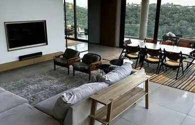 Imagem: A casa em condomínio possui 3 Dormitórios, 5 Banheiros, 4