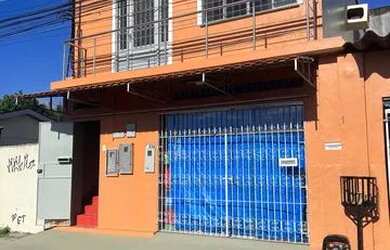 Imagem: A casa possui 2 Dormitórios e 2 Banheiros e está localizado