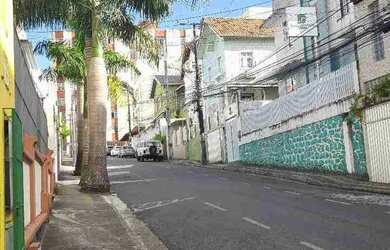 Imagem: O apartamento possui 2 Dormitórios, 1 Banheiro e está localizado