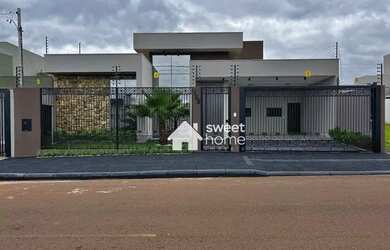 Imagem: A casa possui 3 Dormitórios, 4 Banheiros, 4 Vagas na garagem