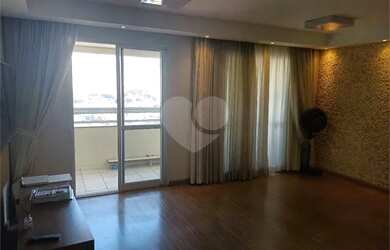 Imagem: O apartamento possui 3 Dormitórios, 2 Banheiros, 1 Vaga na