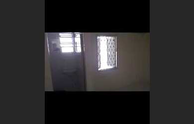 Imagem: A casa possui 1 Dormitório, 1 Banheiro e está localizado