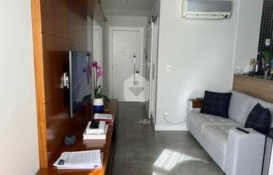 Imagem 3: Maravilhoso apartamento no coração do Flamengo todo reformado e decorado...