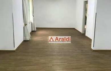 Imagem: A casa possui 3 Dormitórios, 5 Banheiros, 500m² de Área e