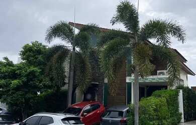 Imagem: A casa em condomínio possui 3 Dormitórios, 5 Banheiros, 4