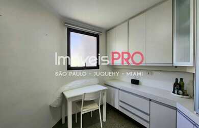 Imagem 9: Apartamento reformado para locação ou venda em Moema com 150m2, 3 dorms,...