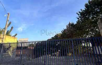 Imagem: O terreno possui 1.900m² de Área e está localizado em Vila