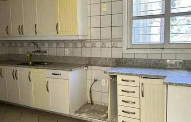 Imagem 13: Casa à venda com 1050,00m² e 4 quartos sendo 3 suítes, em Valparaíso, Petrópolis - RJ