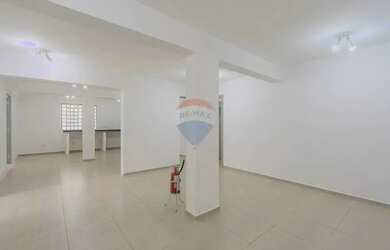 Imagem 3: Espaço Comercial em Localização Privilegiada em Vinhedo-SP