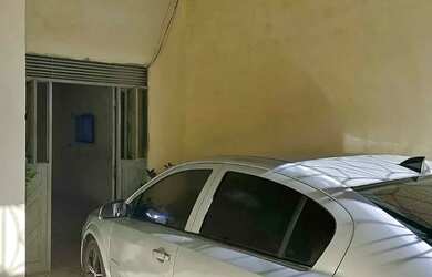 Imagem: A casa possui 2 Dormitórios, 1 Banheiro, 90m² de Área e