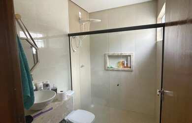 Imagem 13: CASA RECÉM CONSTRUÍDA NO CONCOMÍNIO JARDIM AMÉRICA