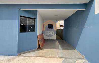 Imagem: A casa possui 2 Dormitórios, 2 Banheiros, 1 Vaga na garagem