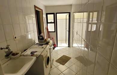 Imagem 10: Apartamento para aluguel e venda possui 100 metros quadrados com 3 quartos