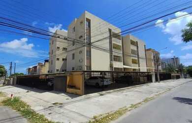 Imagem: O apartamento possui 3 Dormitórios, 2 Banheiros, 1 Vaga na