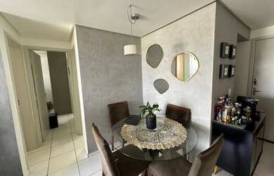 Imagem: O apartamento possui 2 Dormitórios, 2 Banheiros, 1 Vaga na