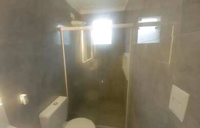 Imagem 6: Casa com 3 Suítes À Venda no Condominio Portão do Sol em Buraquinho - Lauro de Freitas - B