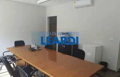 Imagem: O depósito possui 680m² de Área e está localizado em Bela