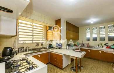 Imagem 13: Casa a venda no Pacaembu - Local alto com vista e segurança na porta