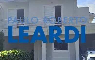 Imagem: A casa em condomínio possui 3 Dormitórios, 3 Banheiros, 2