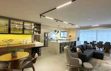 Imagem: O apartamento possui 3 Dormitórios, 4 Banheiros, 3 Vagas na