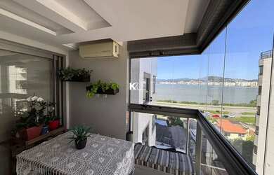 Imagem: O apartamento possui 3 Dormitórios, 4 Banheiros, 2 Vagas na