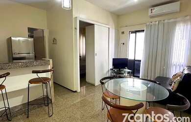 Imagem: O apartamento possui 1 Dormitório, 1 Banheiro, 1 Vaga na garagem