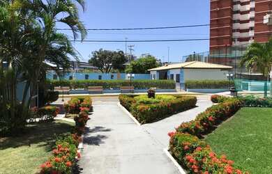 Imagem: O apartamento possui 2 Dormitórios, 2 Banheiros e 1 Vaga na