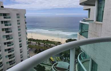 Imagem 6: WYNDHAM - BARRA. Piscina, Vista para o mar, Área de serviçoe55m² de...