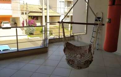 Imagem: A casa em condomínio possui 3 Dormitórios, 4 Banheiros, 4