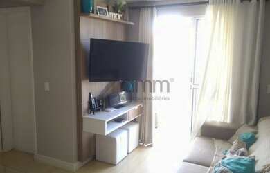 Imagem: O apartamento possui 2 Dormitórios, 1 Banheiro, 1 Vaga na garagem